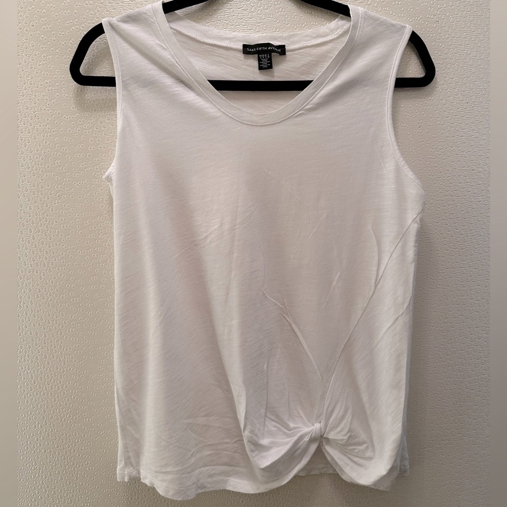 Saks fifth Avenue white knotted sleeveless top Sz S